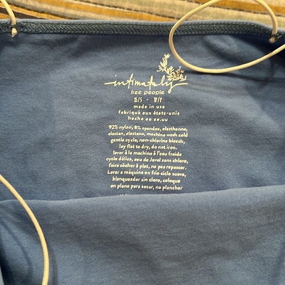 Free people intimately xs/s tank - Picture 3 of 3